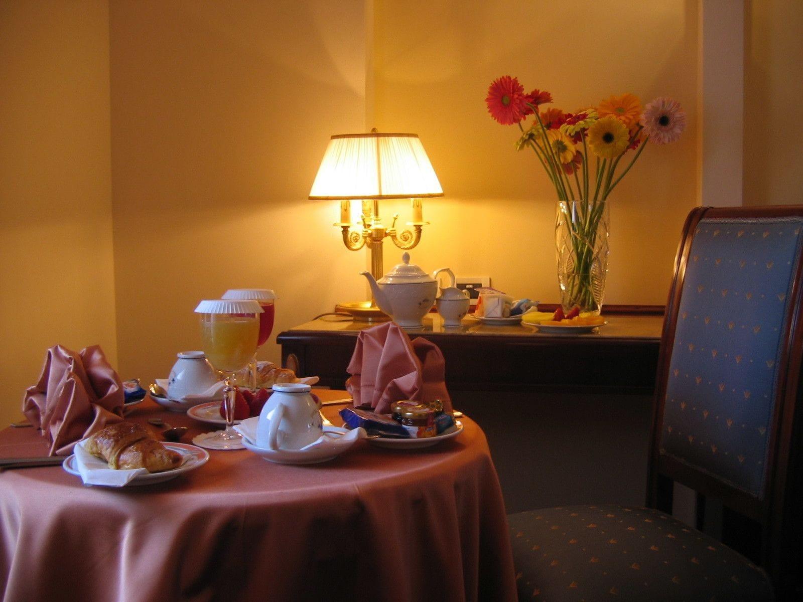 Grand Hotel Palace مارسالا المظهر الخارجي الصورة A room at the hotel